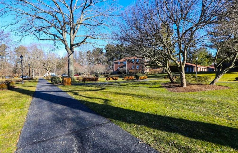 #16 photo, 4 Bryant Crescent, 뉴욕주 White Plains , NY 10605