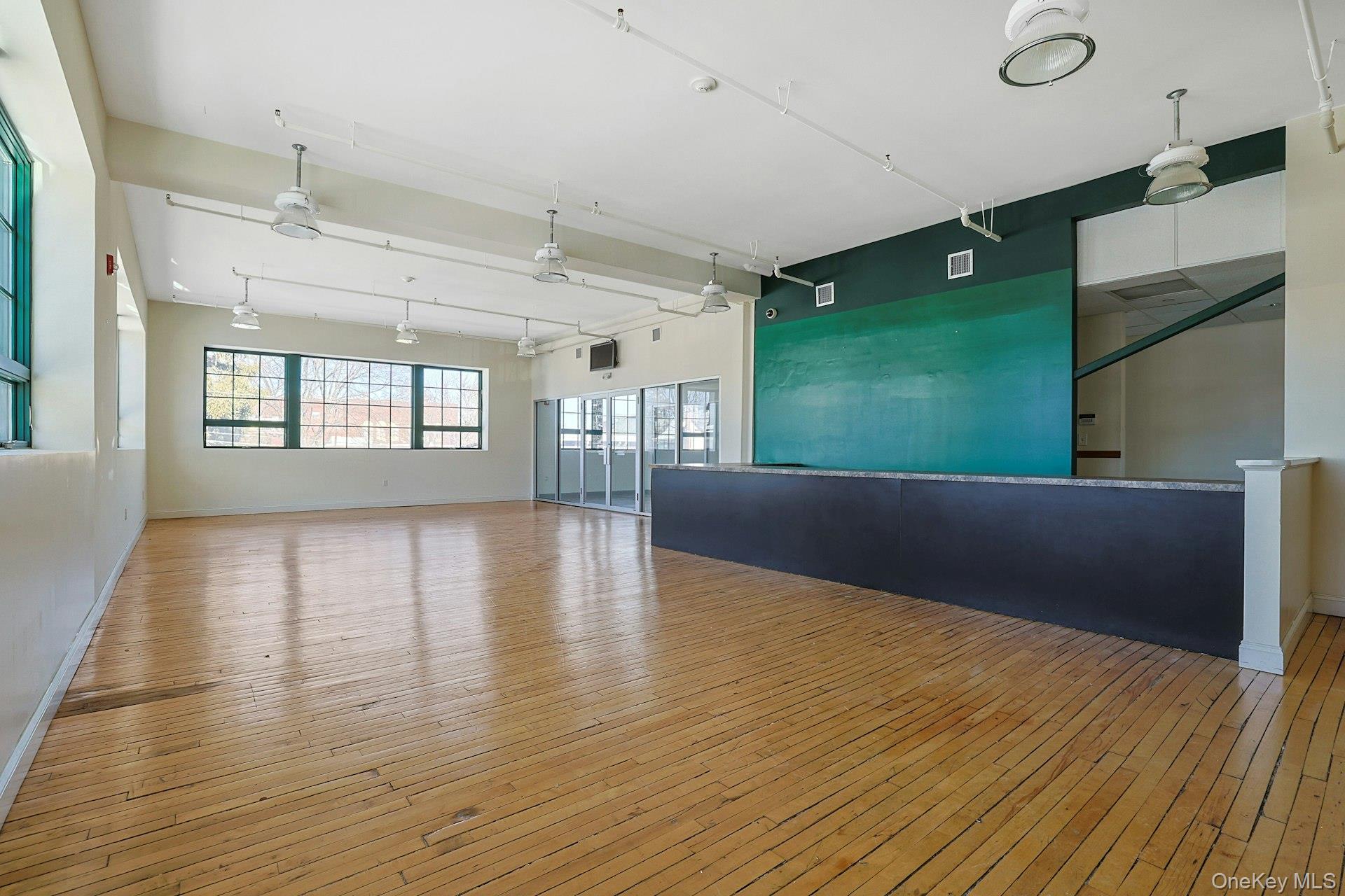 #20 photo, 31 W Broad Street, Haverstraw , NY 10927