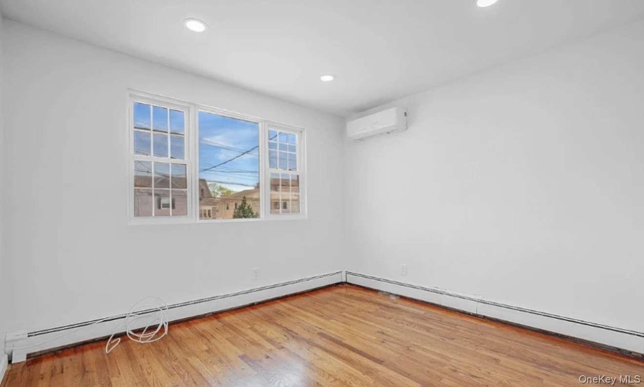 #12 photo, 159-40 95th Street, Howard Beach , NY 11414