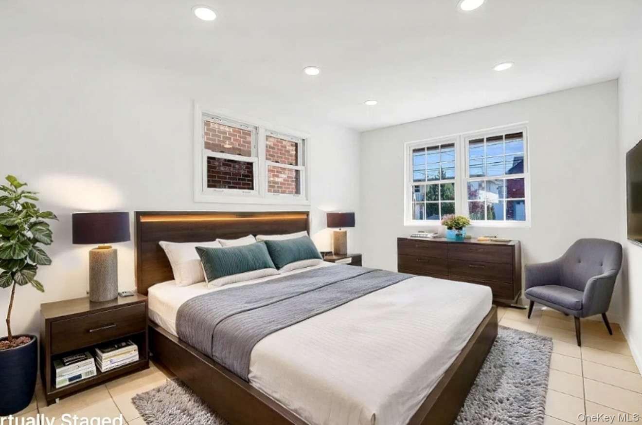 #18 photo, 159-40 95th Street, Howard Beach , NY 11414