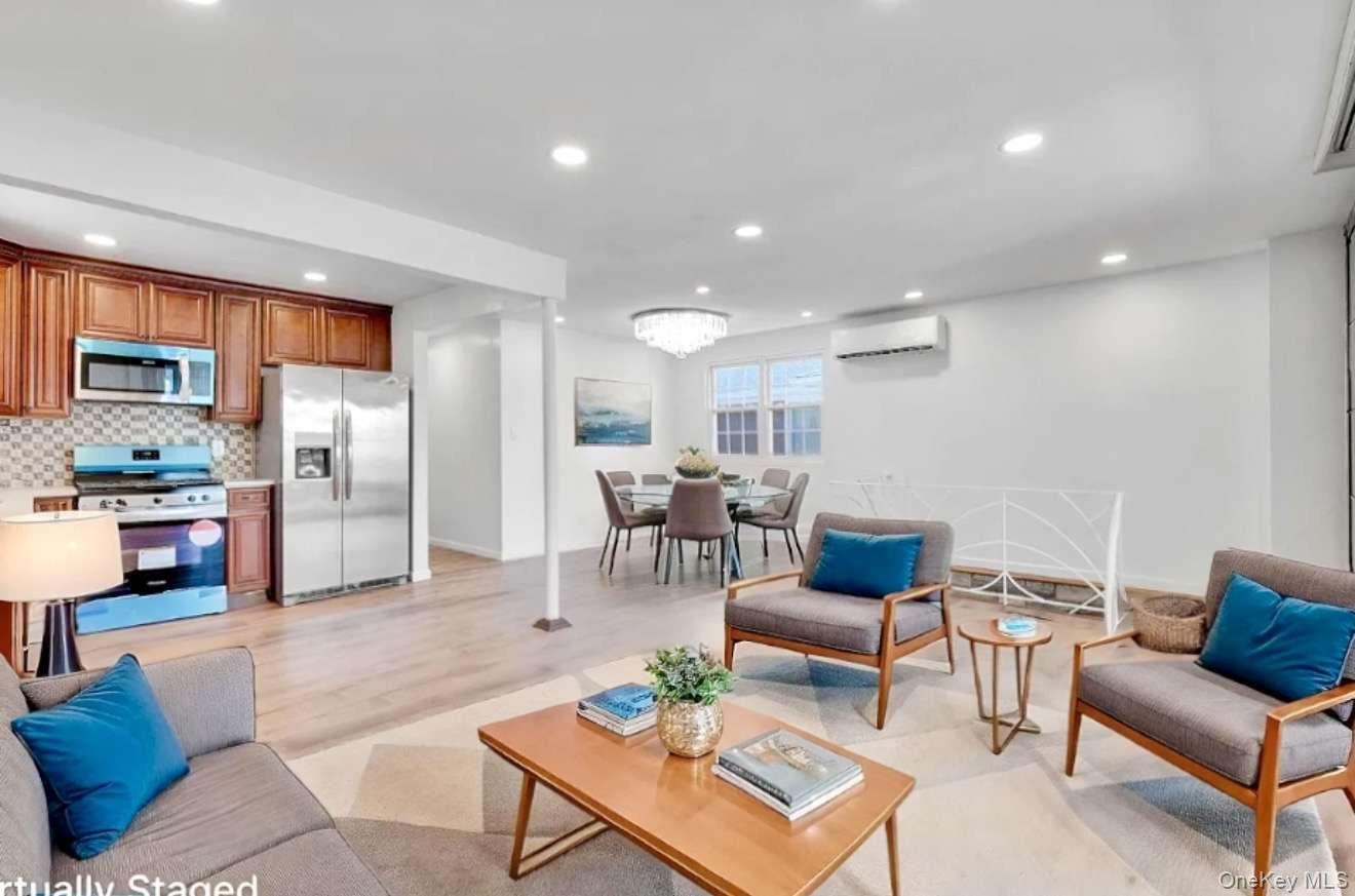 #2 photo, 159-40 95th Street, Howard Beach , NY 11414