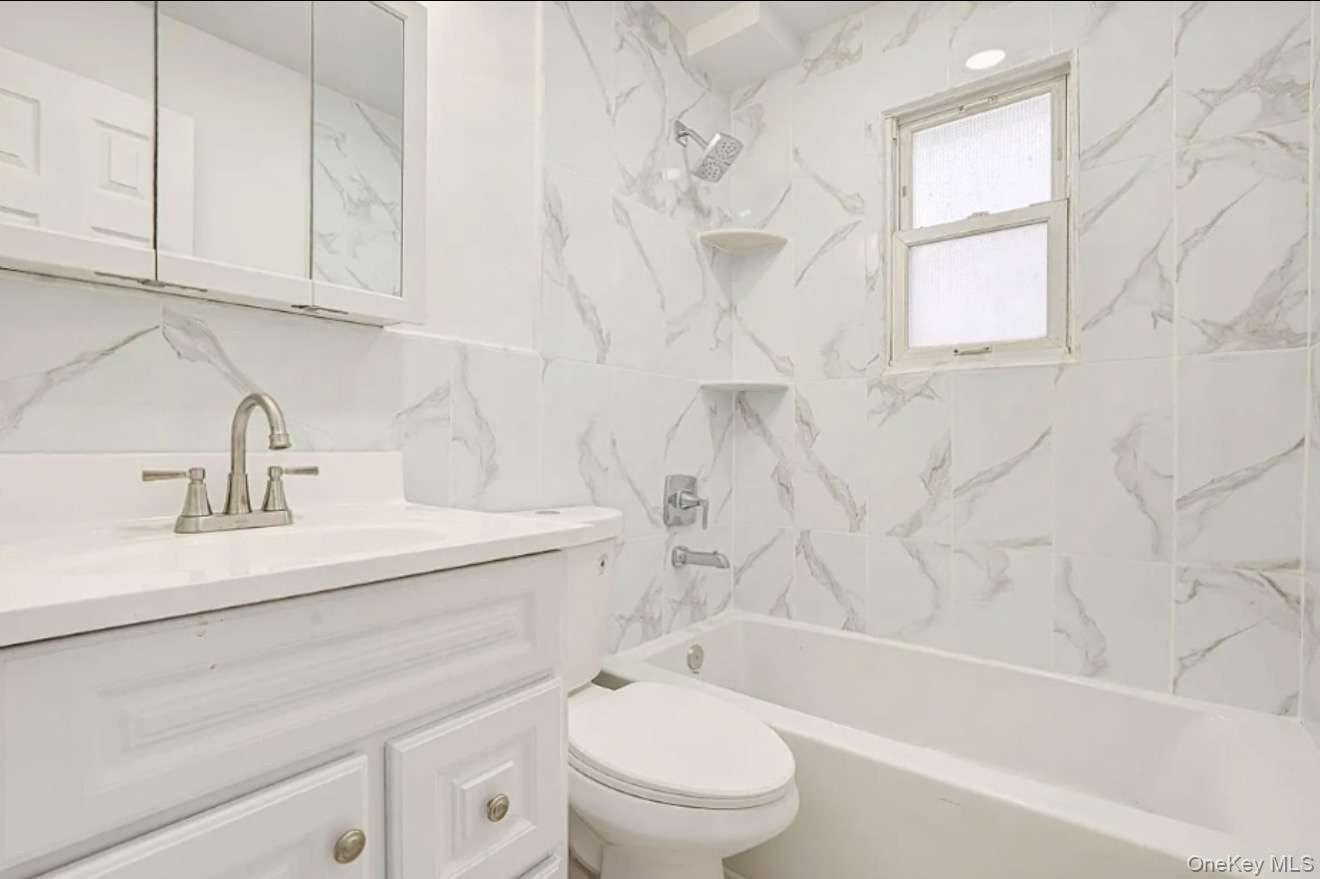 #20 photo, 159-40 95th Street, Howard Beach , NY 11414