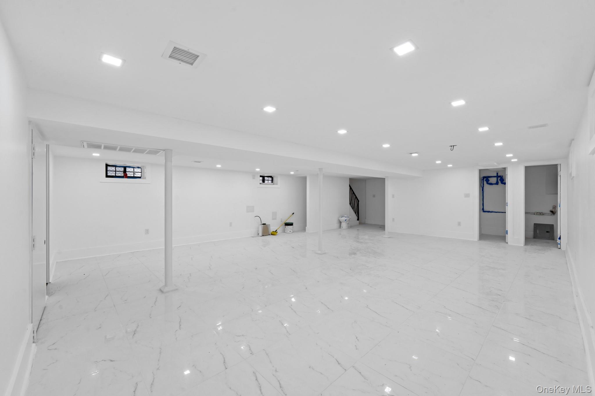 #10 photo, 24149 148th Drive, কুইন্‌স Rosedale , NY 11422