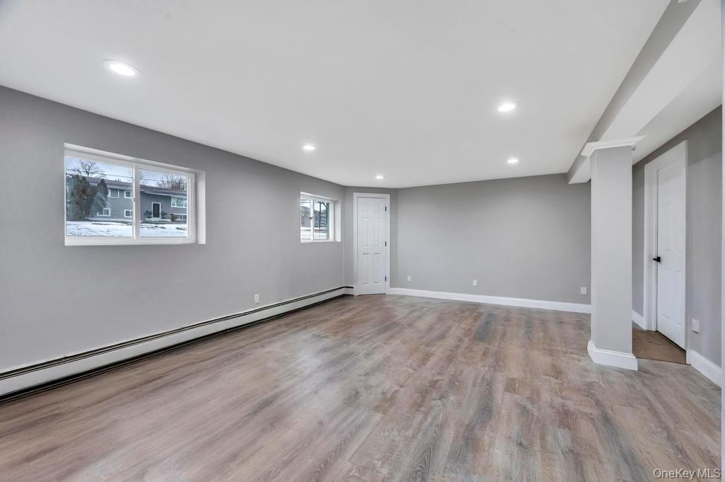 #19 photo, 191 Ridge Road, सफ़ोक काउंटी Wheatley Heights , NY 11798