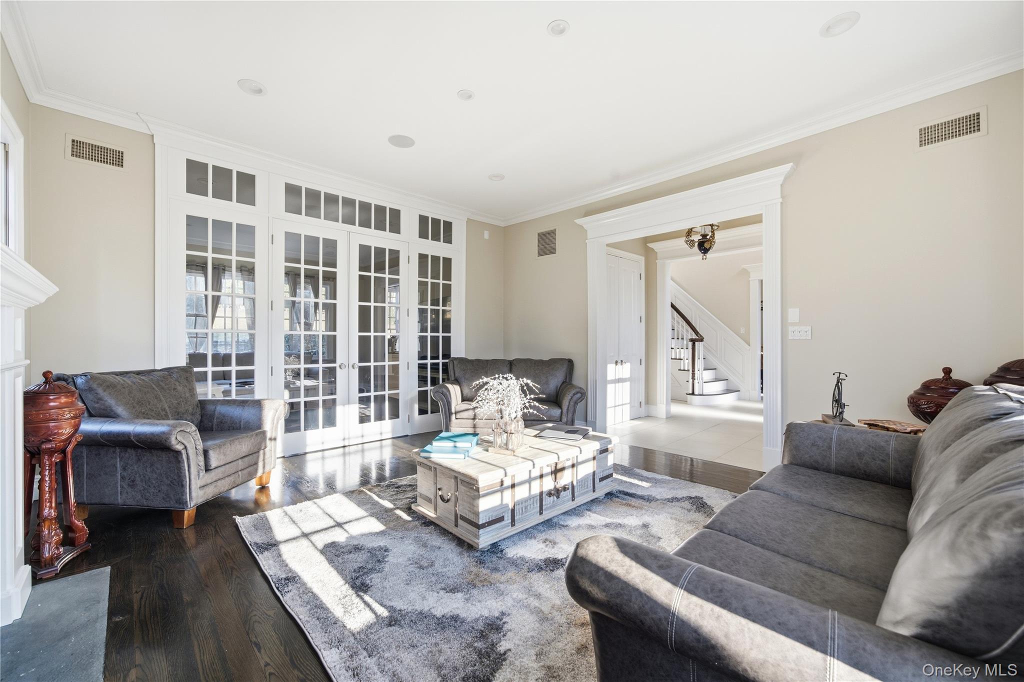 #7 photo, 28 Dunlop Road, সাফোক কাউন্টি Huntington , NY 11743