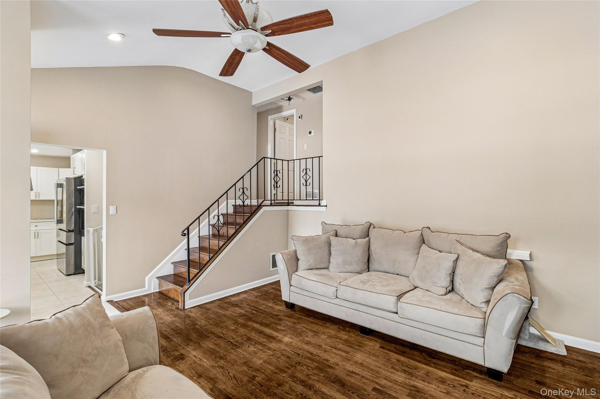 #13 photo, 3011 Maine Avenue, Medford , NY 11763