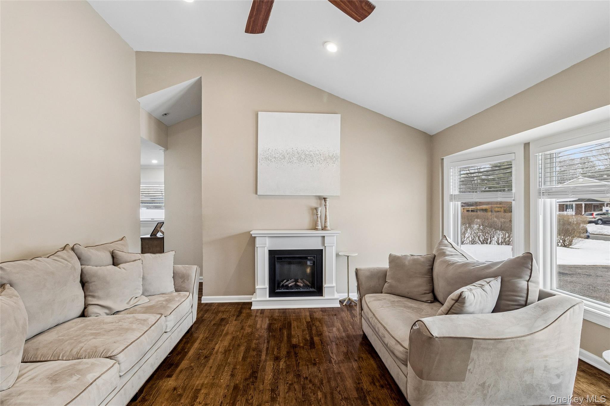 #2 photo, 3011 Maine Avenue, Medford , NY 11763