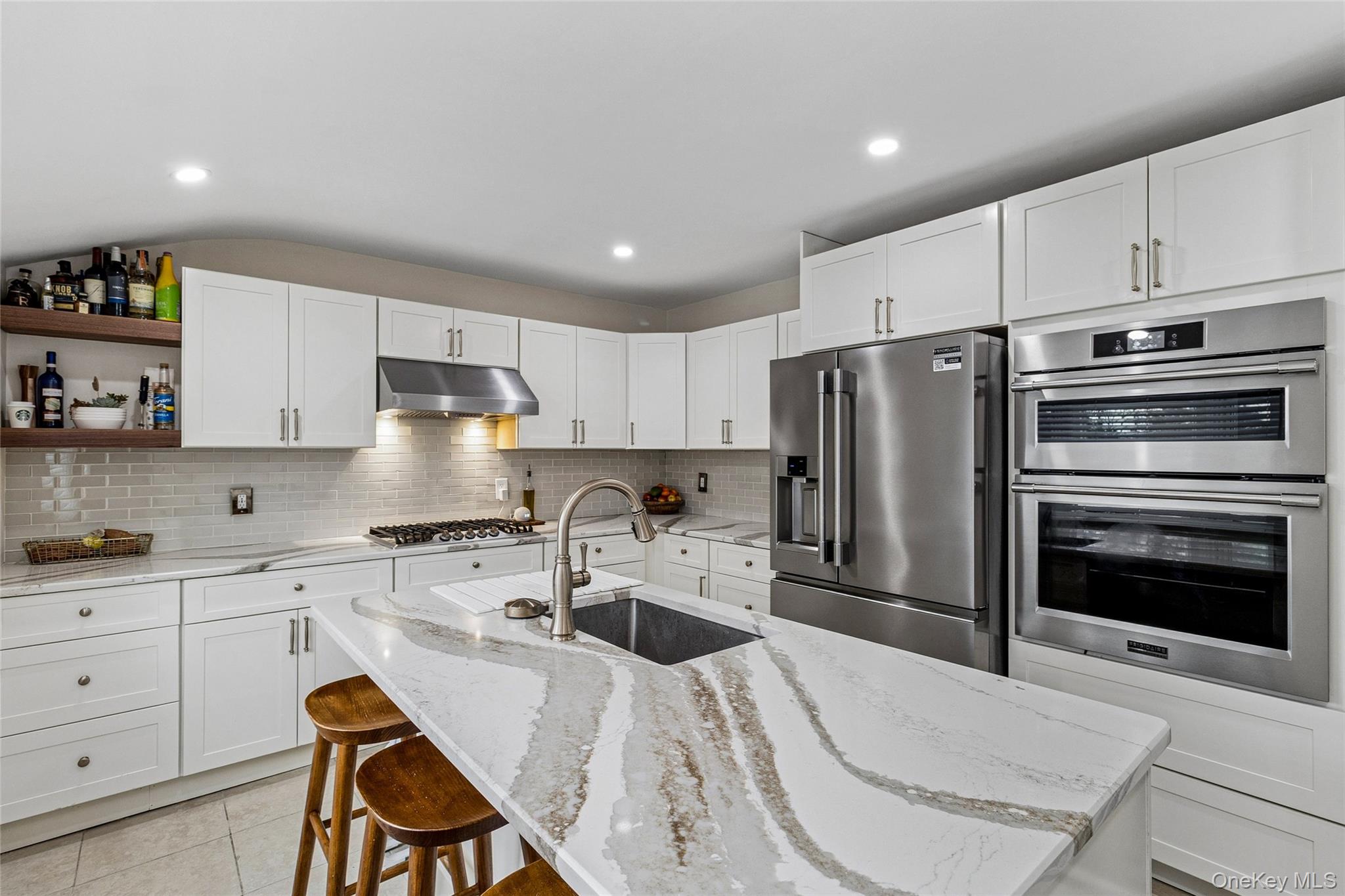 #3 photo, 3011 Maine Avenue, Medford , NY 11763