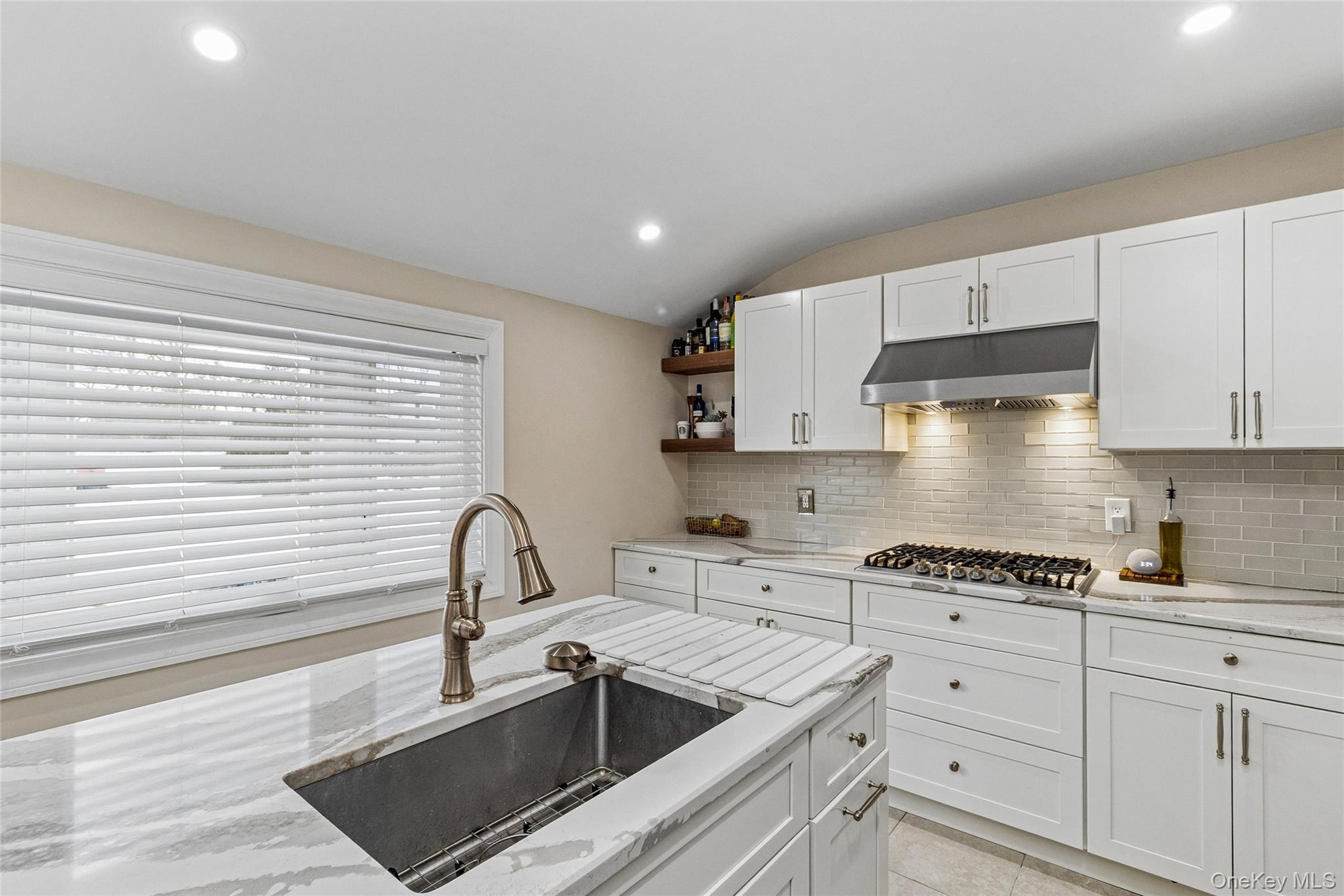 #6 photo, 3011 Maine Avenue, Medford , NY 11763