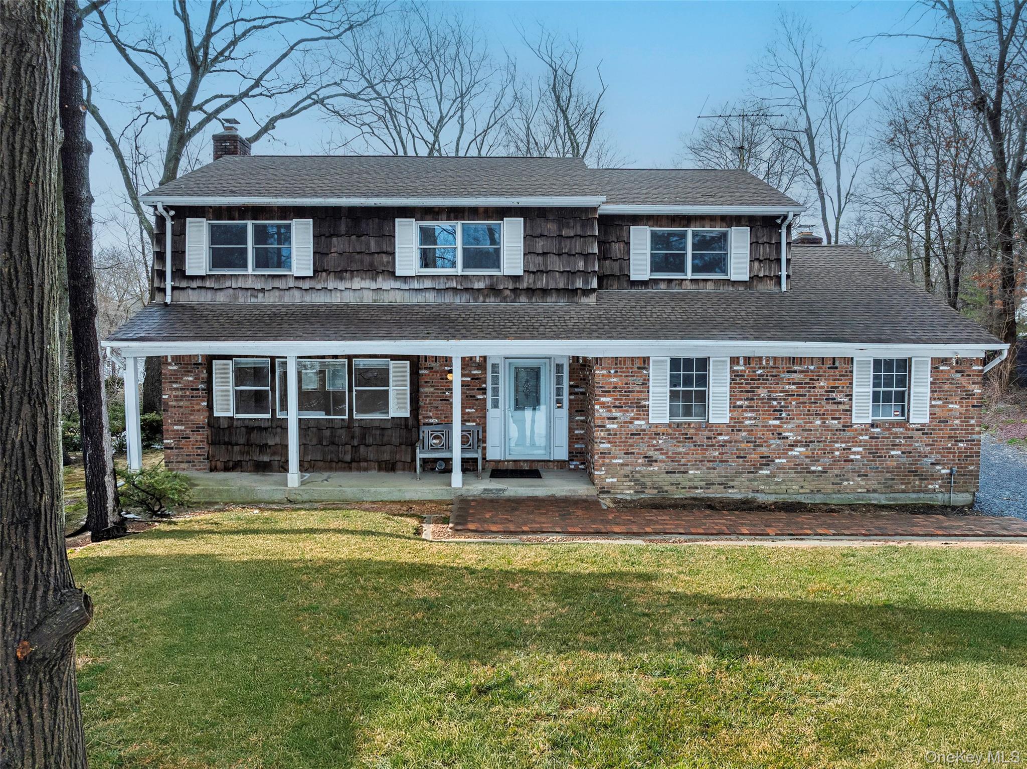 #1 photo, 1 Pine Hill Terrace, 롱 아일랜드 Old Brookville , NY 11545