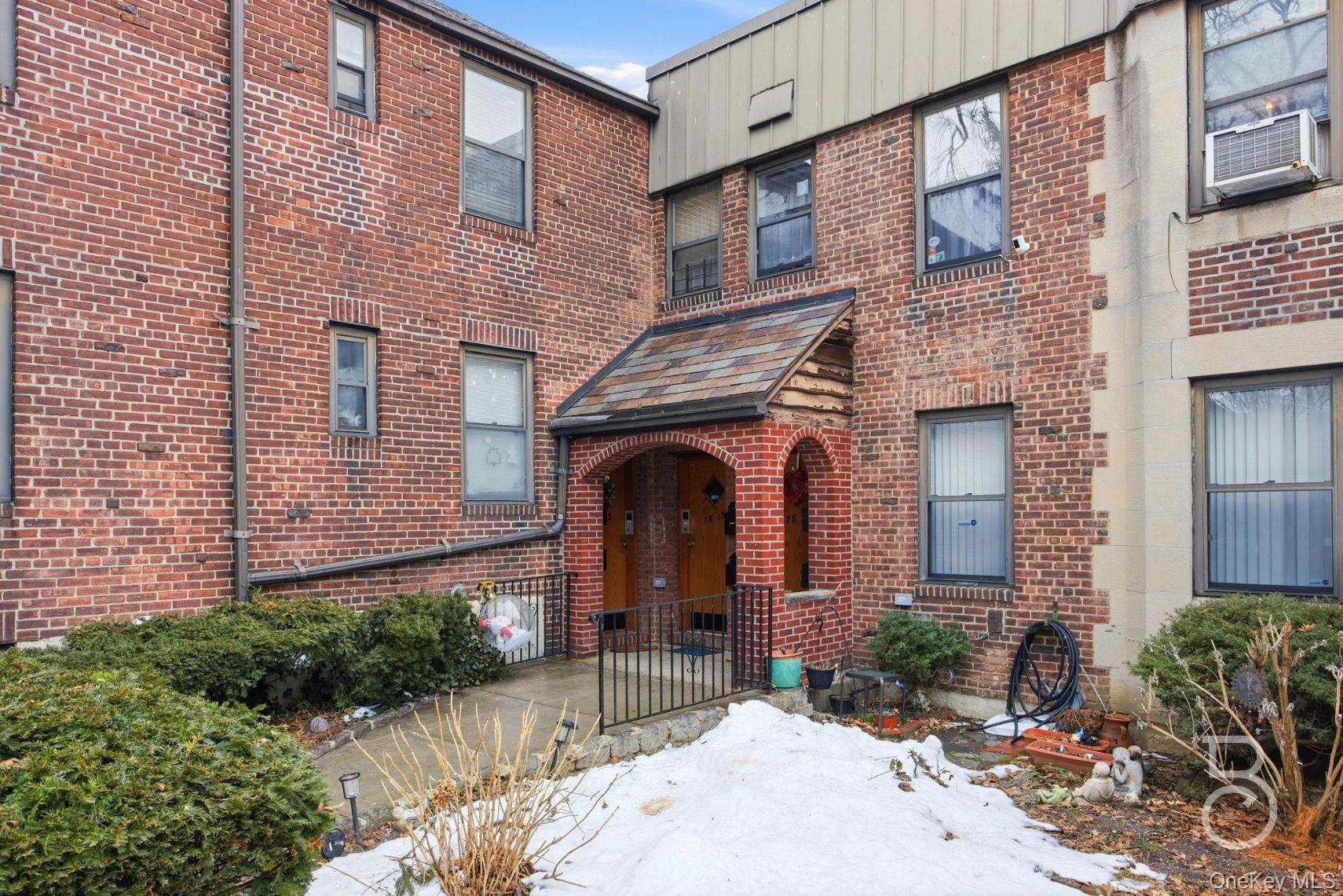 #17 photo, 78-15 19th Drive, 皇后区 East Elmhurst , NY 11370