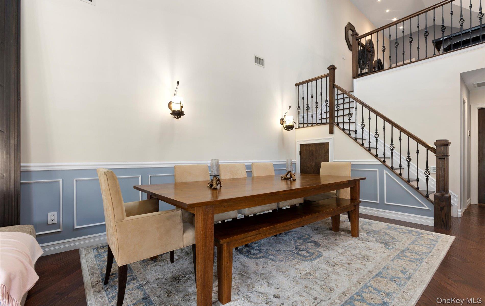 #16 photo, 847b E Broadway, नासाउ काउंटी Long Beach , NY 11561