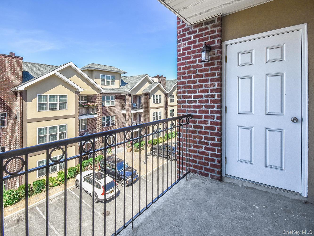 #13 photo, 400 Carney Street, 长岛 Glen Cove , NY 11542