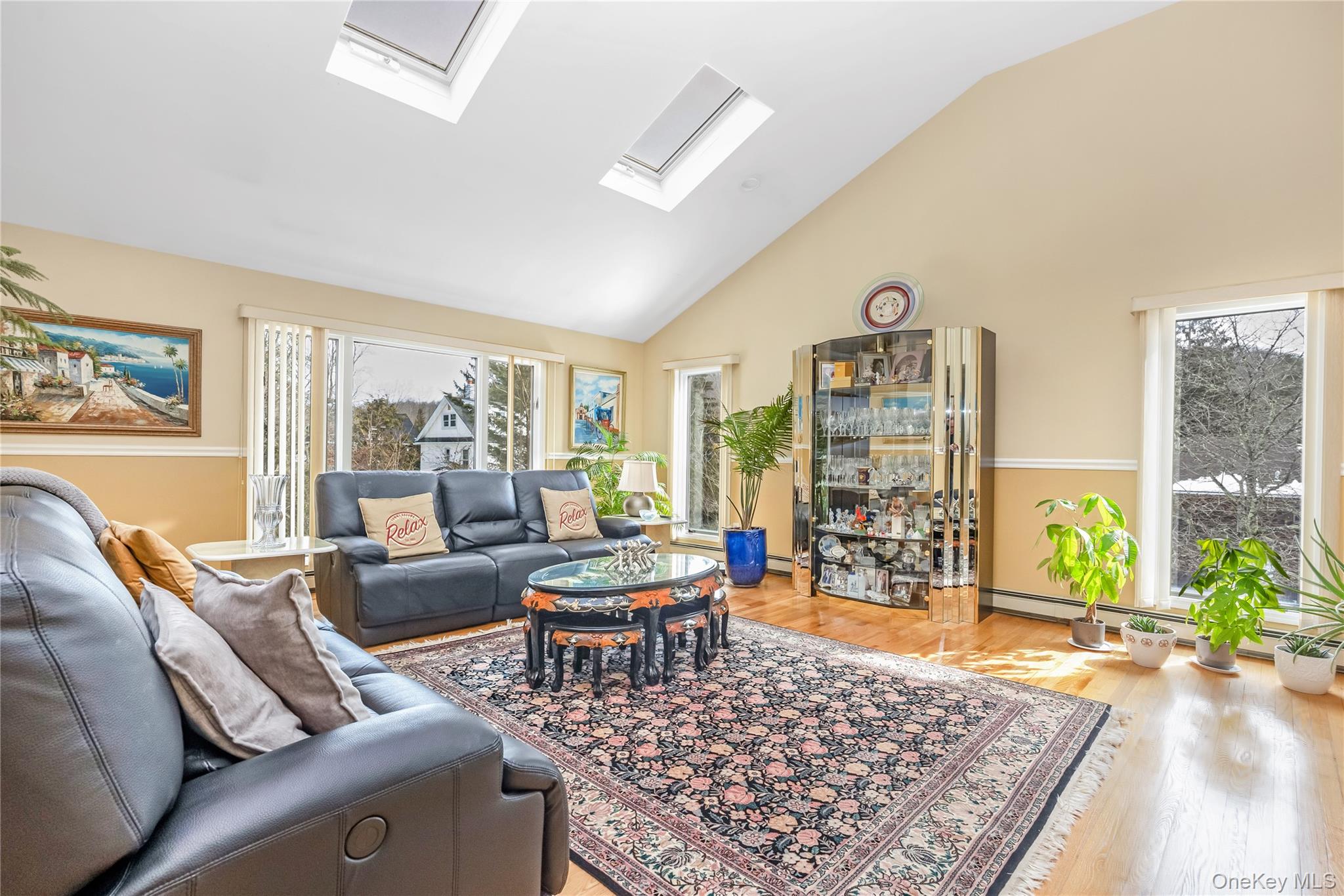 #5 photo, 203 Woodbury Road, Нассау ‖ Woodbury , NY 11797