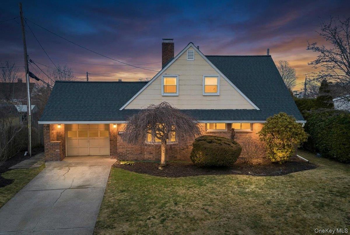 #1 photo, 7 Constable Lane, 长岛 Levittown , NY 11756