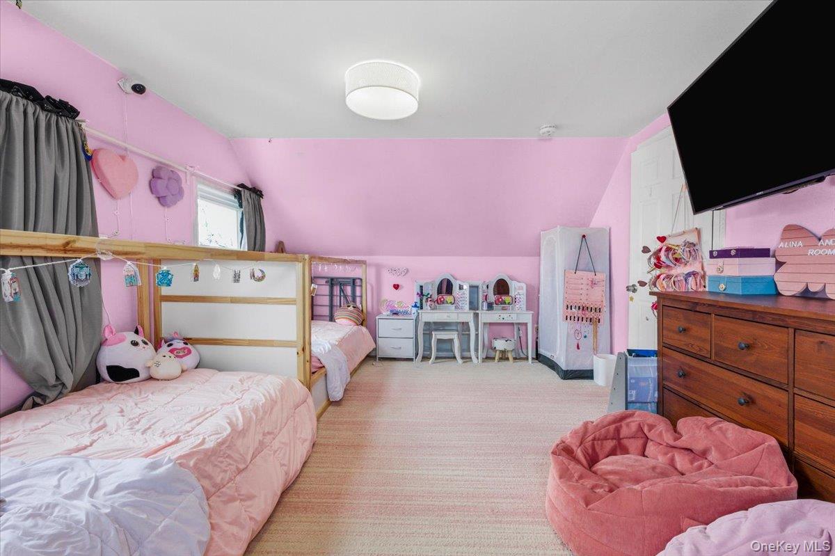 #18 photo, 7 Constable Lane, 长岛 Levittown , NY 11756