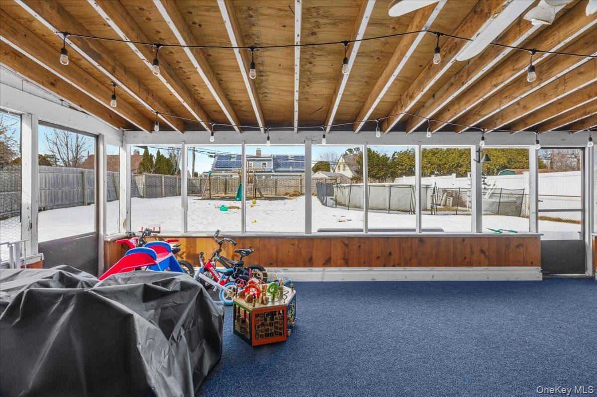 #19 photo, 7 Constable Lane, 长岛 Levittown , NY 11756