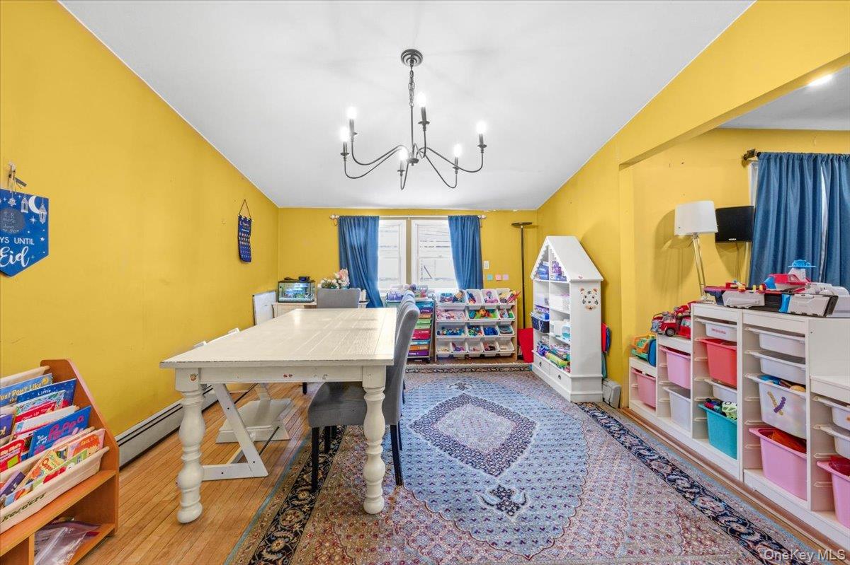 #8 photo, 7 Constable Lane, 长岛 Levittown , NY 11756