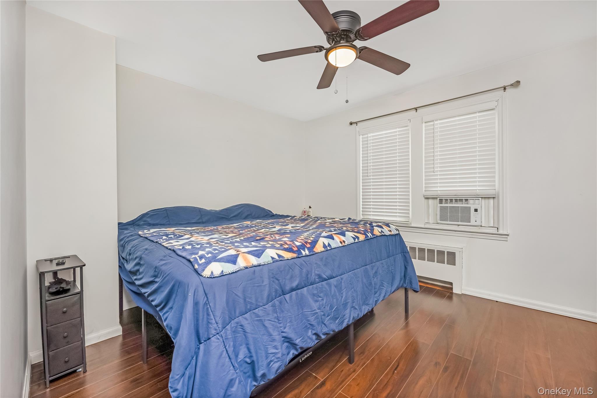 #10 photo, 6 Dean Street, Farmingdale , NY 11735