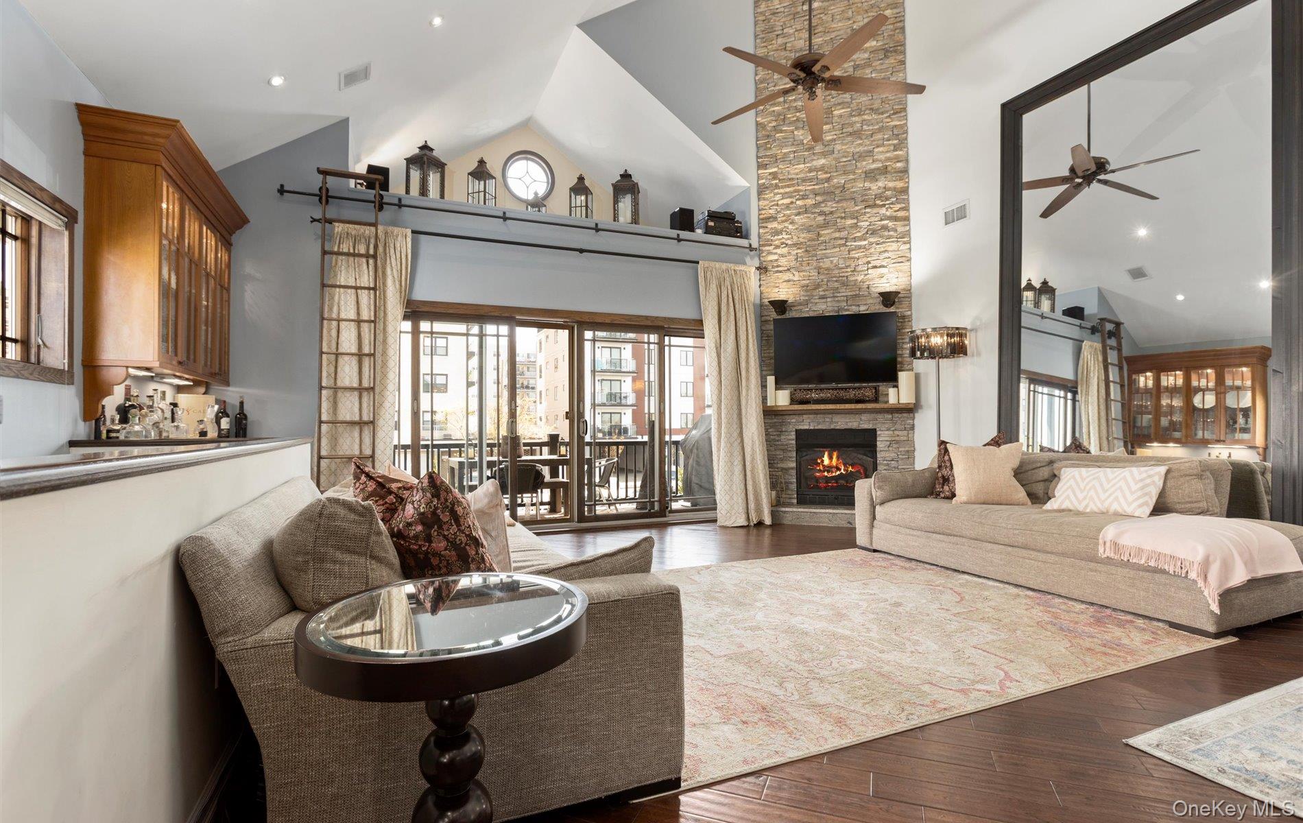 #5 photo, 847 E Broadway, 롱 아일랜드 Long Beach , NY 11561