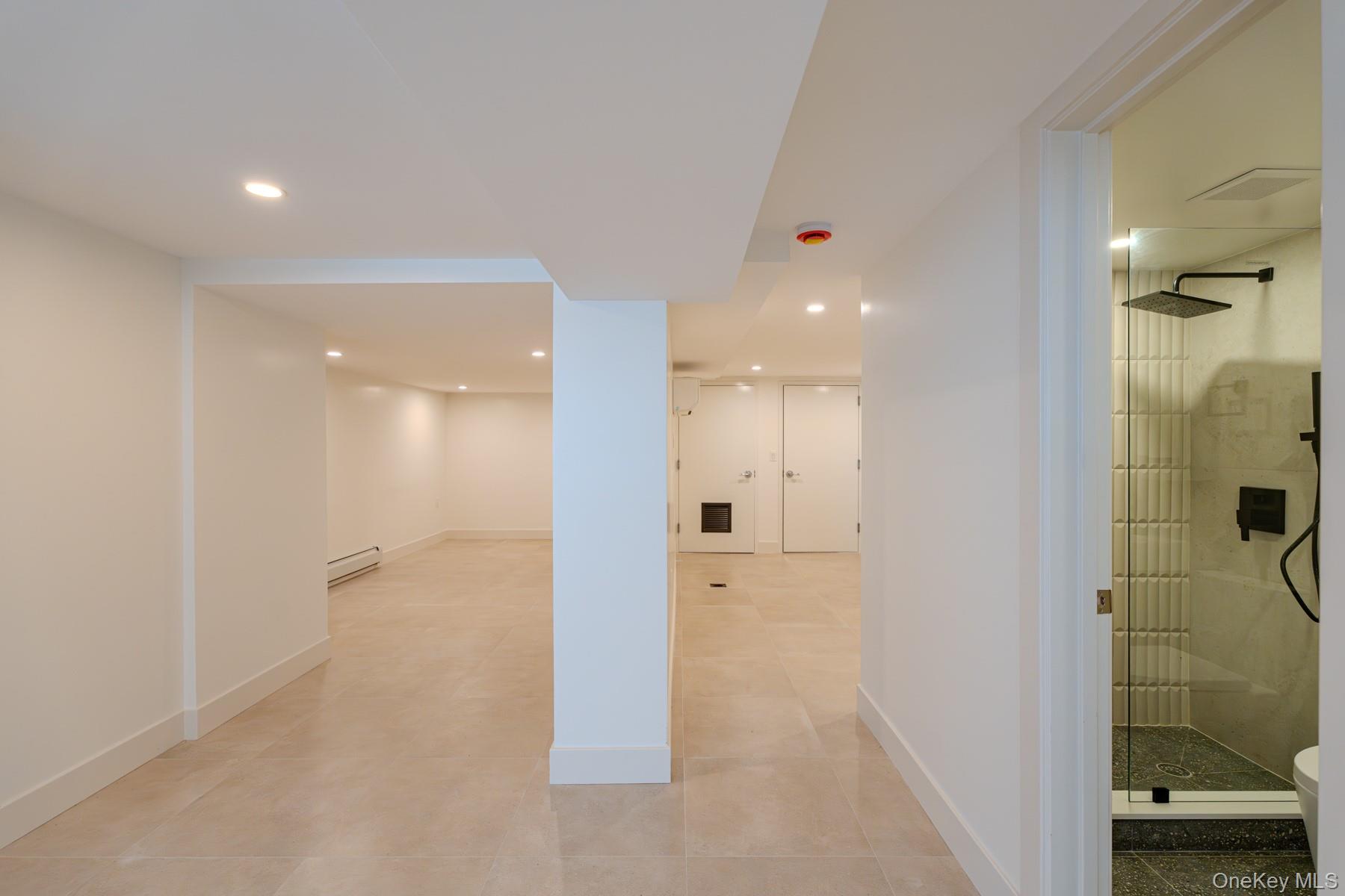 #12 photo, 982 E 106th Street, ব্রুকলিন Brooklyn , NY 11236