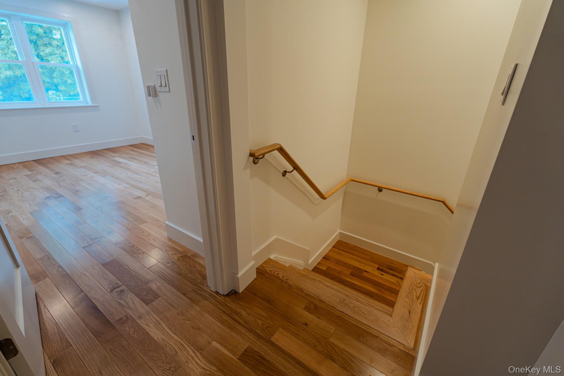 #9 photo, 982 E 106th Street, ব্রুকলিন Brooklyn , NY 11236