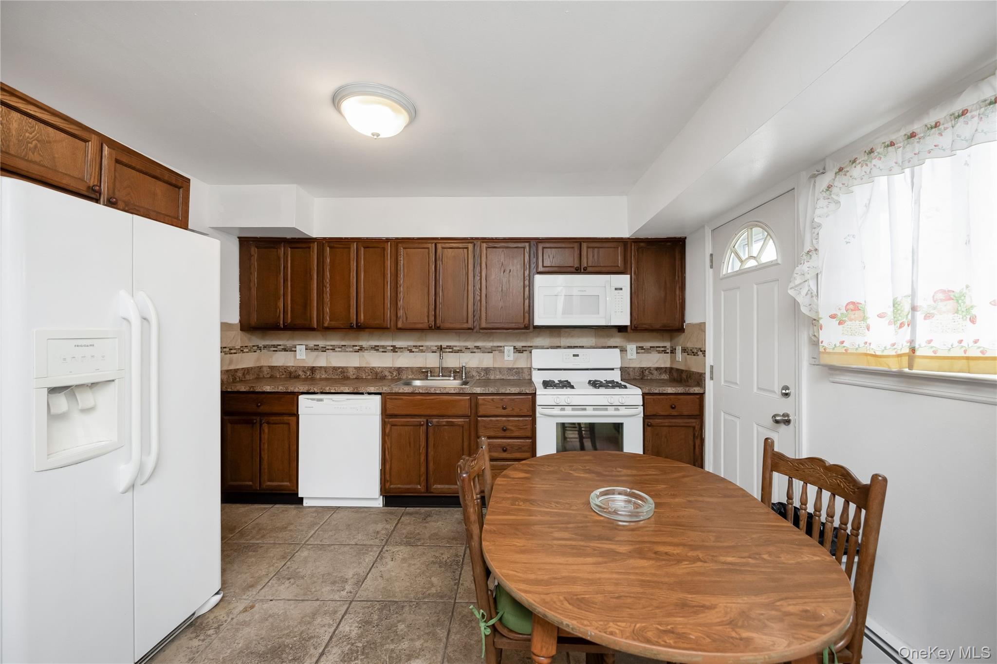 #14 photo, 120-31 FRANCIS LEWIS Boulevard, كوينز Cambria Heights , NY 11411