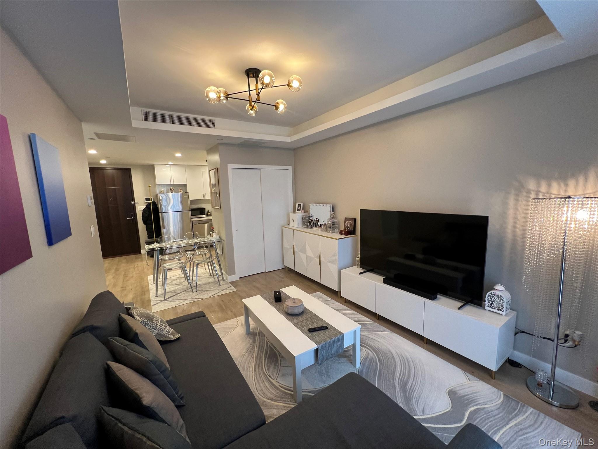 #8 photo, 42-18 147th Street, 皇后區 Flushing , NY 11355