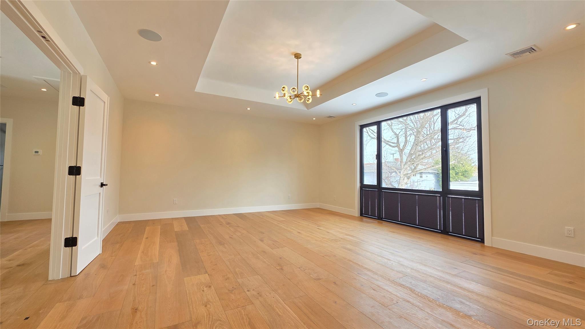 #11 photo, 1715 Remson Avenue, Merrick , NY 11566