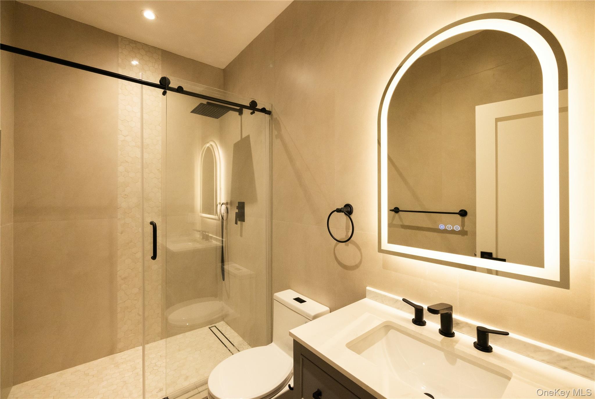 #18 photo, 1715 Remson Avenue, Merrick , NY 11566