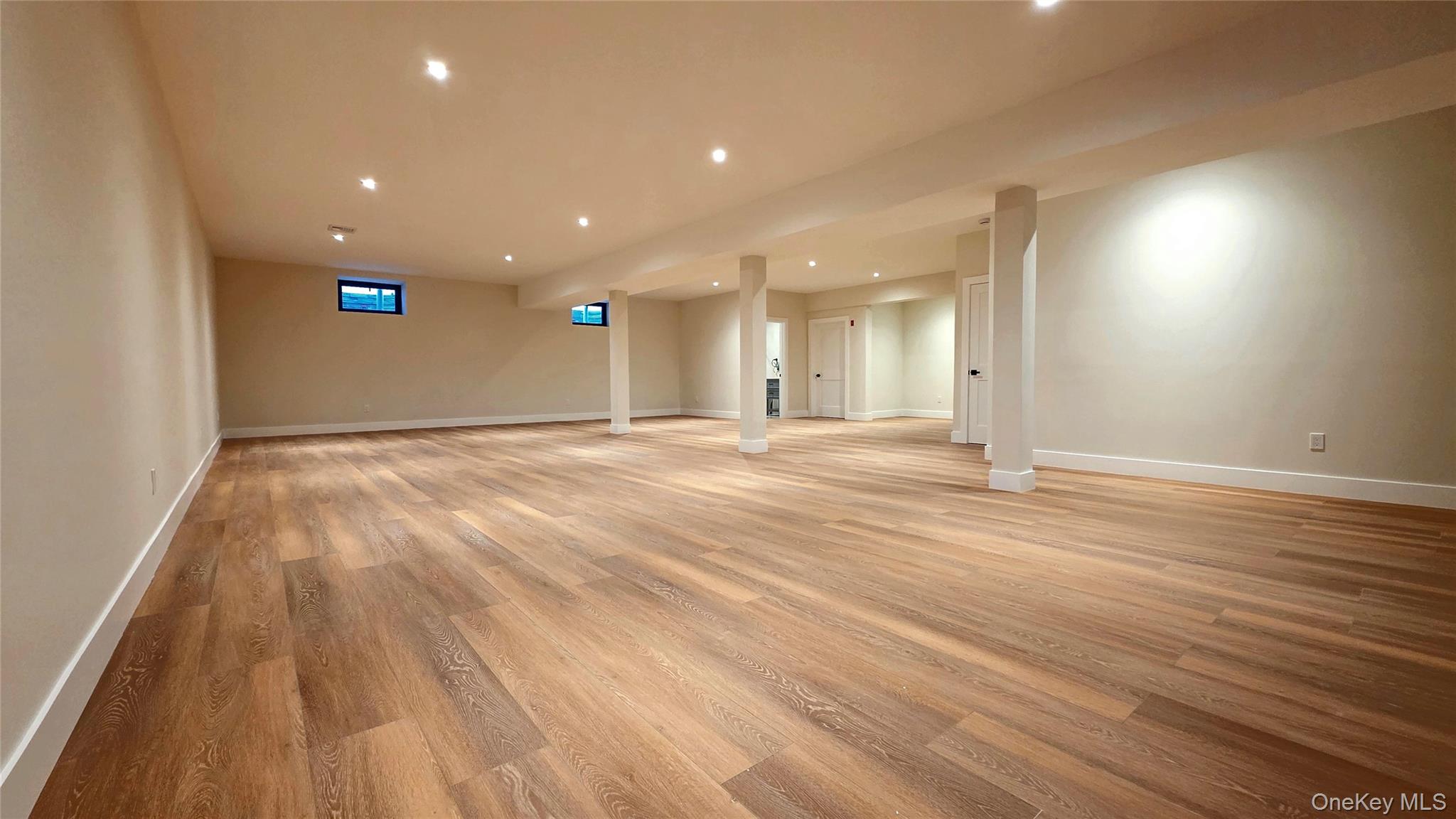 #20 photo, 1715 Remson Avenue, Merrick , NY 11566