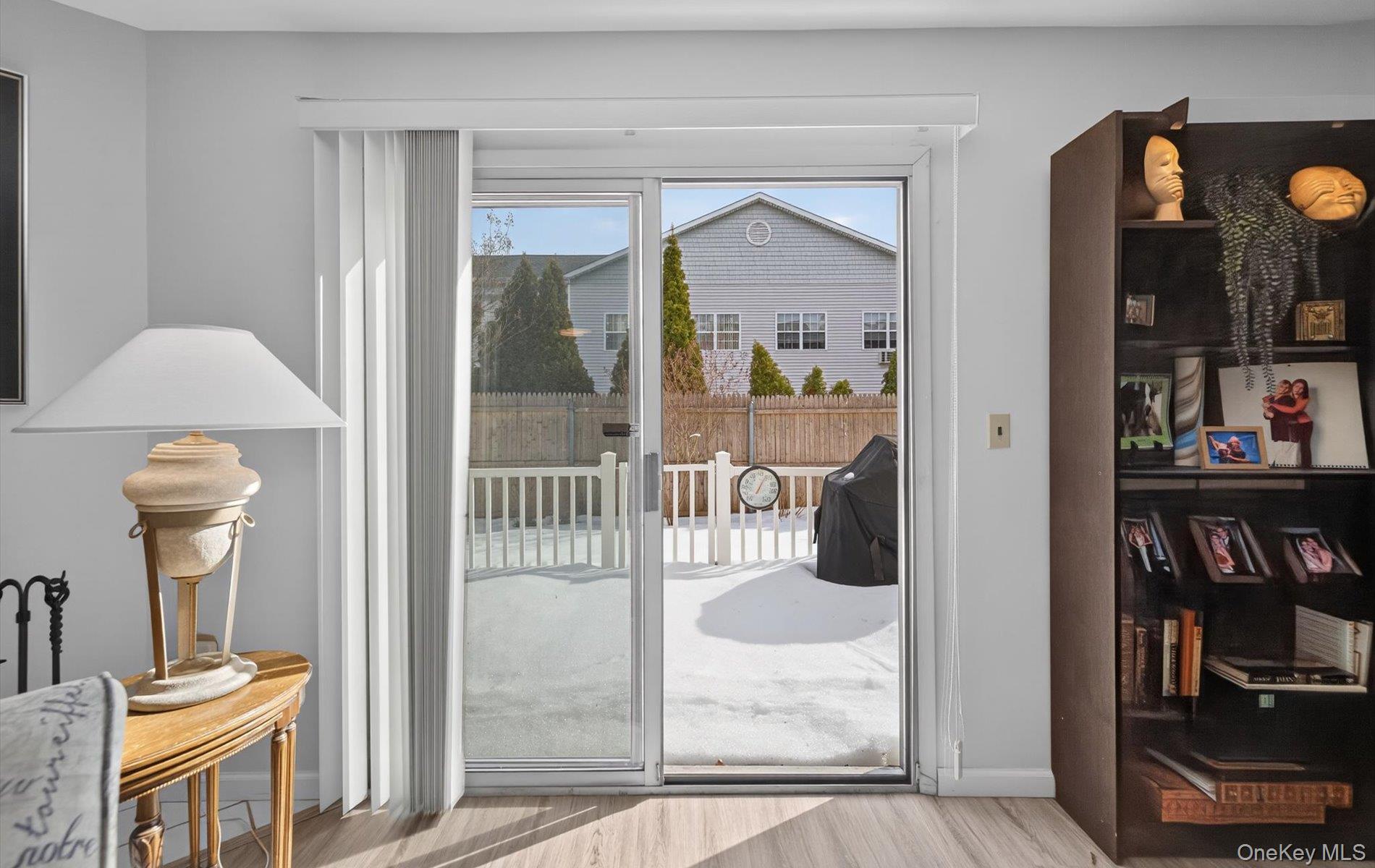 #17 photo, 32 Stratford Green, Farmingdale , NY 11735