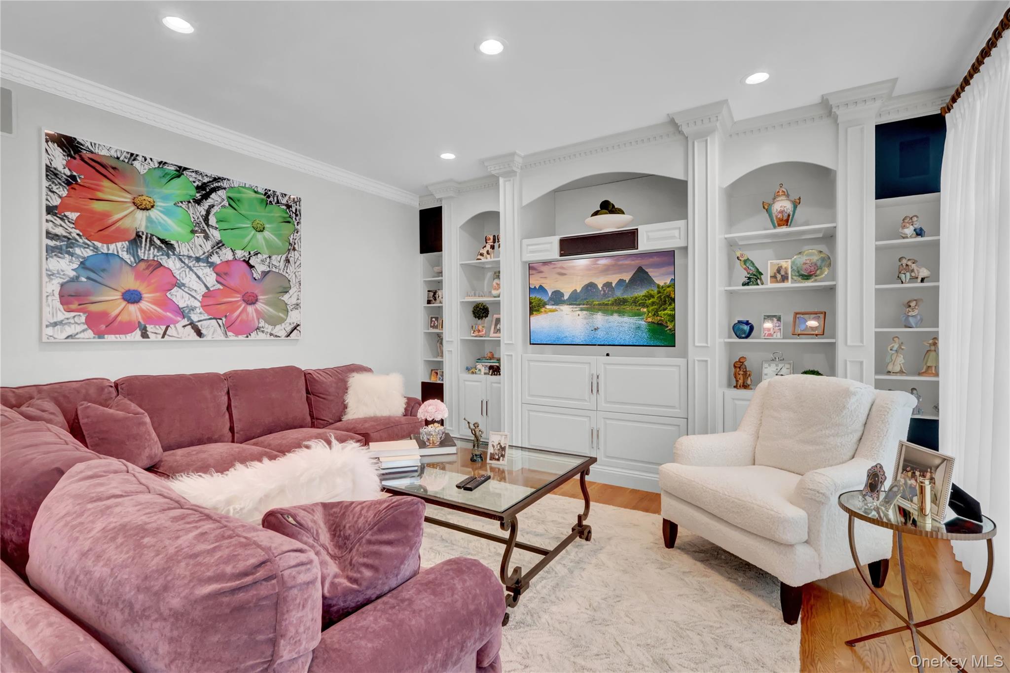 #20 photo, 15 Pironi Court, Woodbury , NY 11797