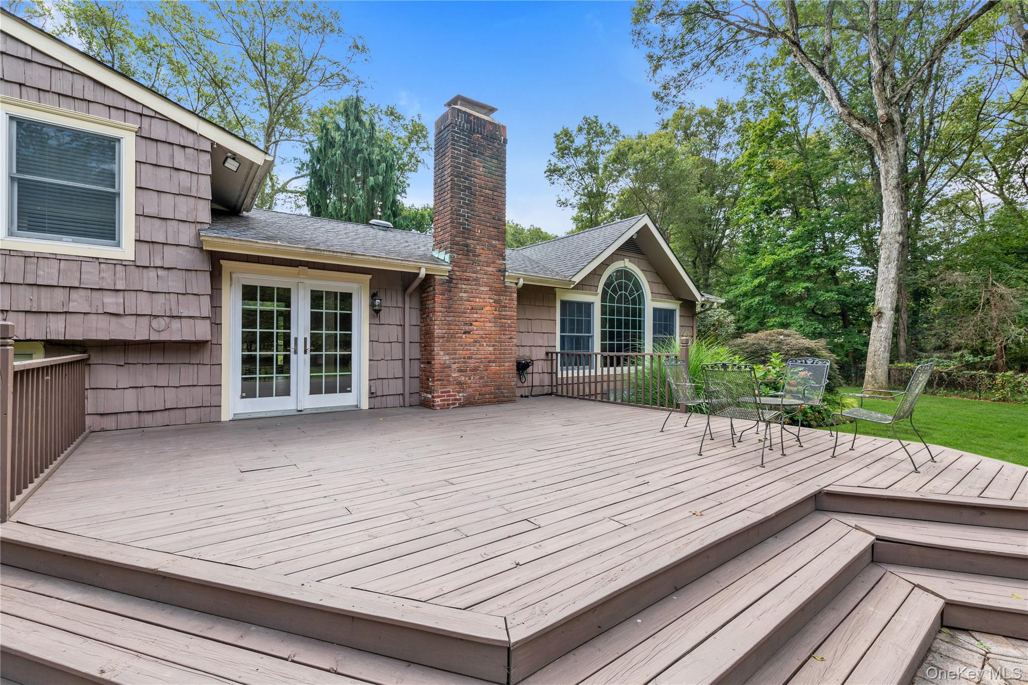 #10 photo, 11 Quaker Ridge Road, Brookville , NY 11545