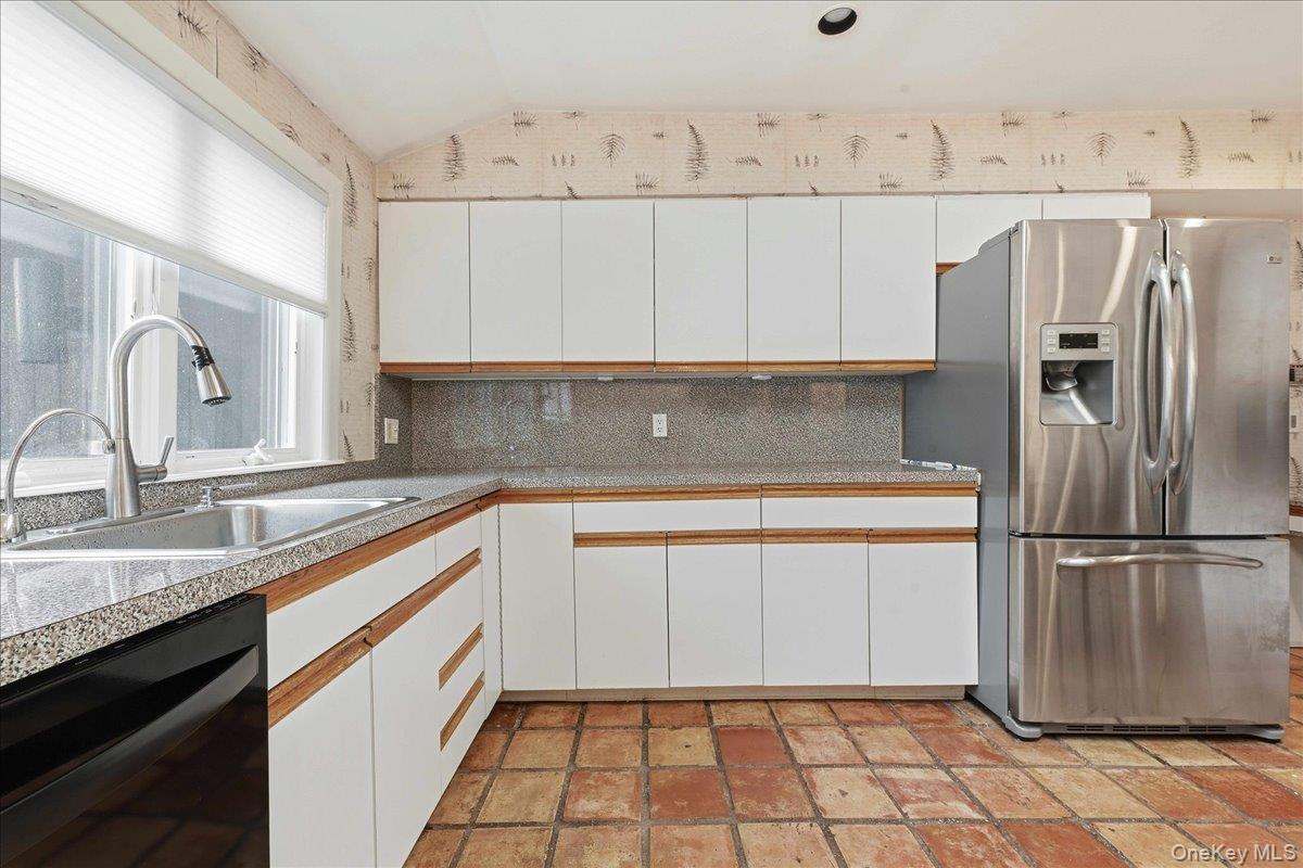 #18 photo, 85 Hickory Drive, नासाउ काउंटी East Hills , NY 11576