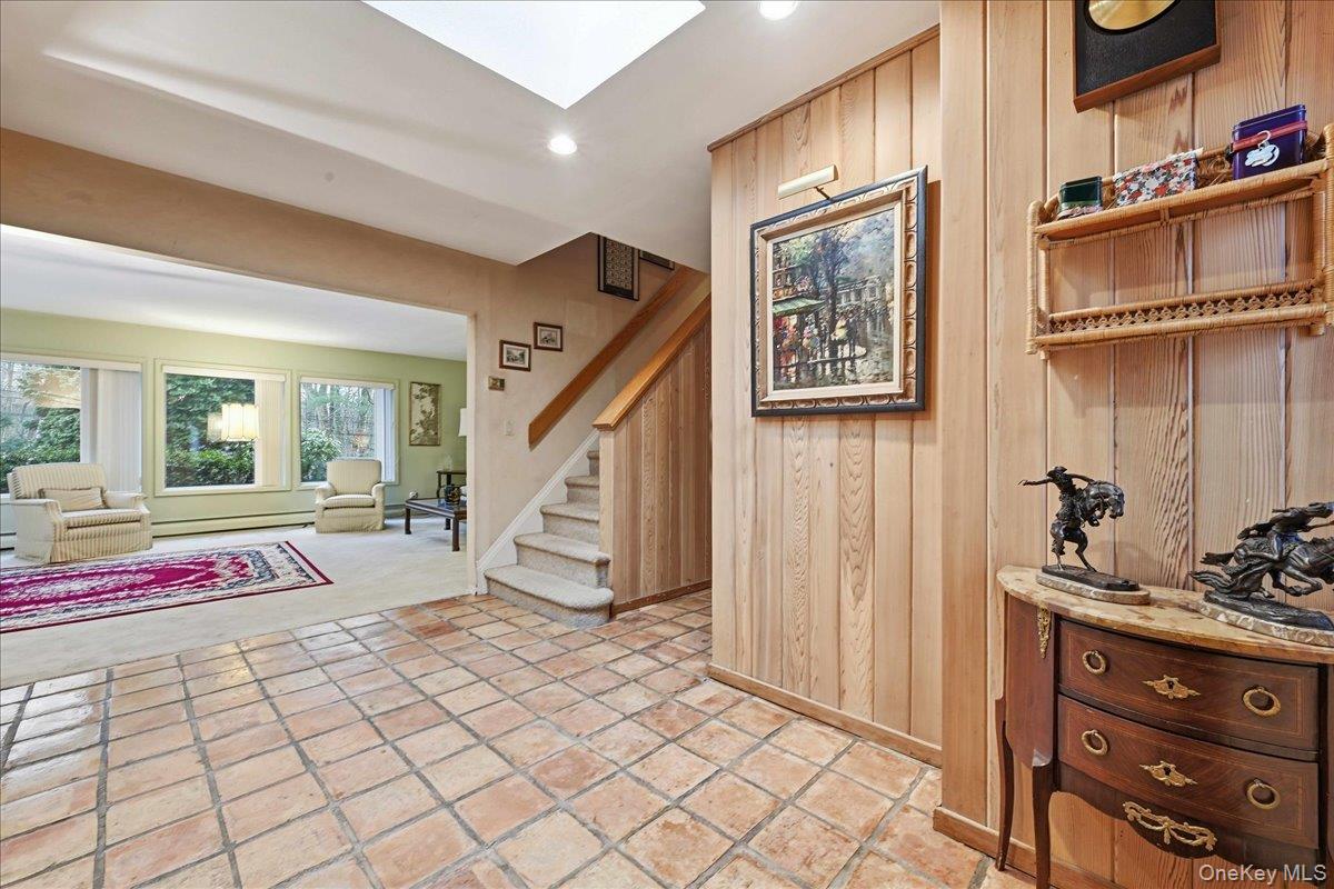 #4 photo, 85 Hickory Drive, नासाउ काउंटी East Hills , NY 11576