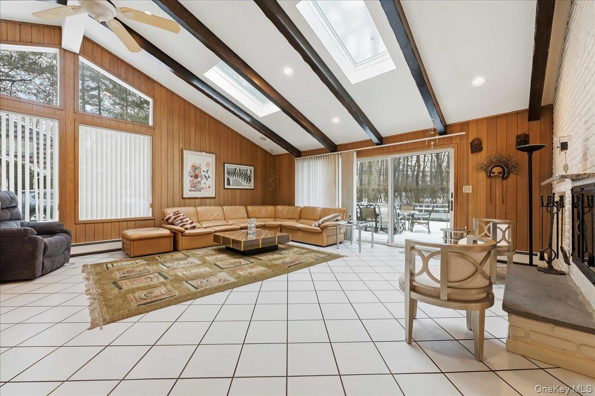 #8 photo, 85 Hickory Drive, नासाउ काउंटी East Hills , NY 11576