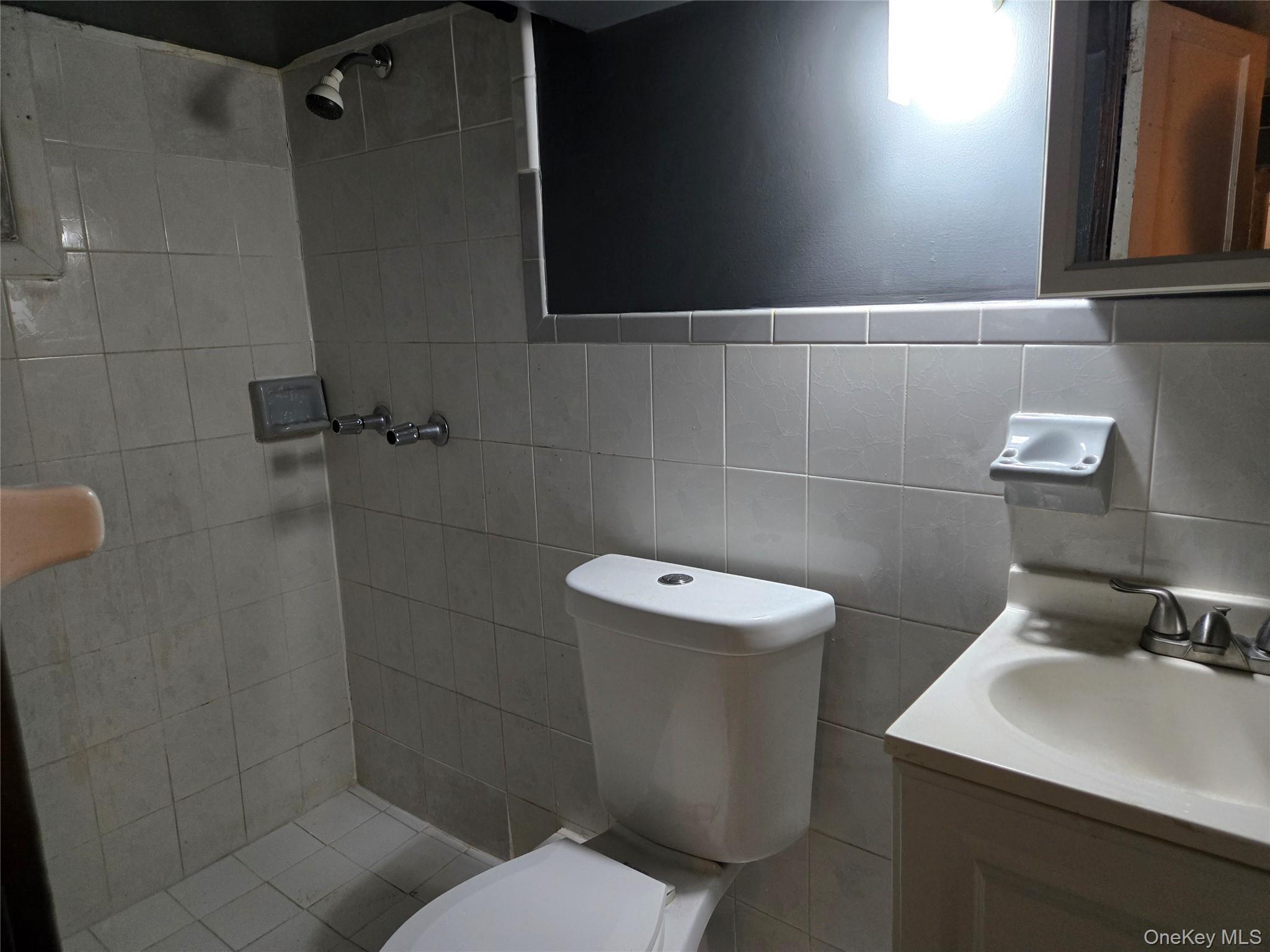 #18 photo, 12020 142nd Place, קווינס Jamaica , NY 11436