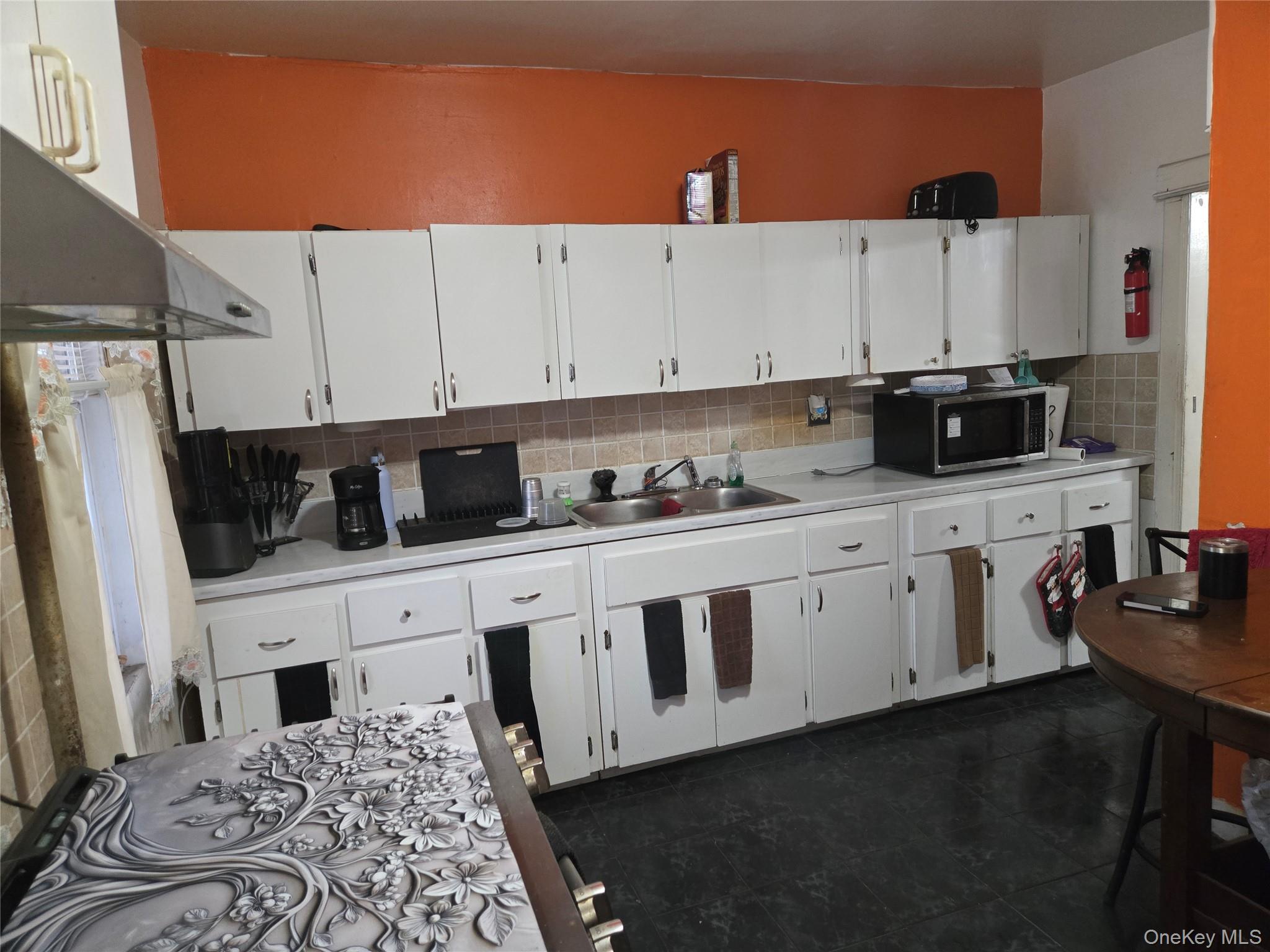 #8 photo, 12020 142nd Place, קווינס Jamaica , NY 11436