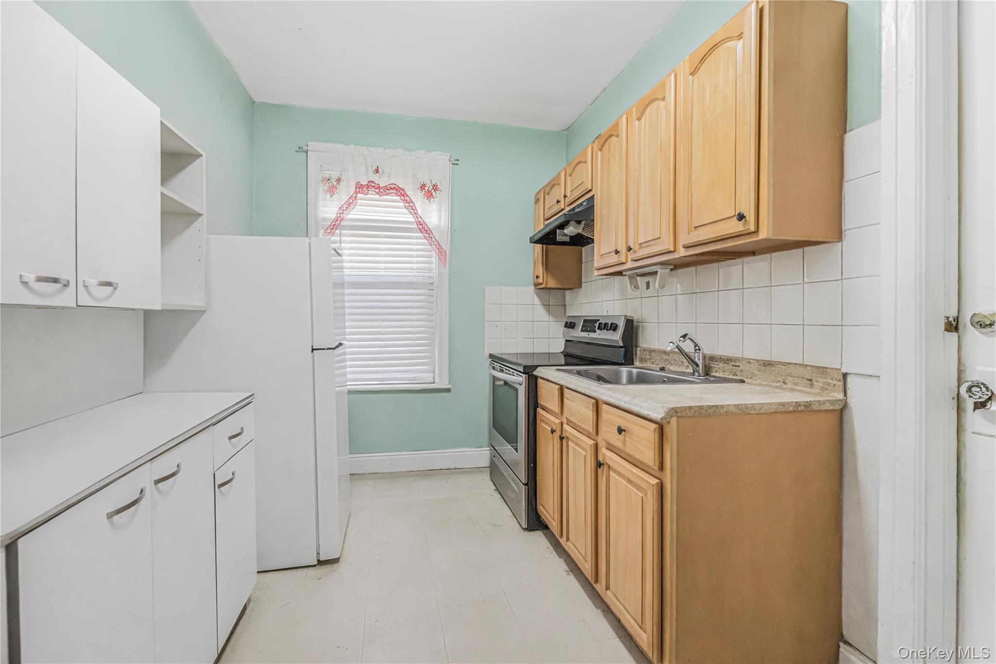 #16 photo, 3425 Dekalb Avenue, 브롱크스 Bronx , NY 10467