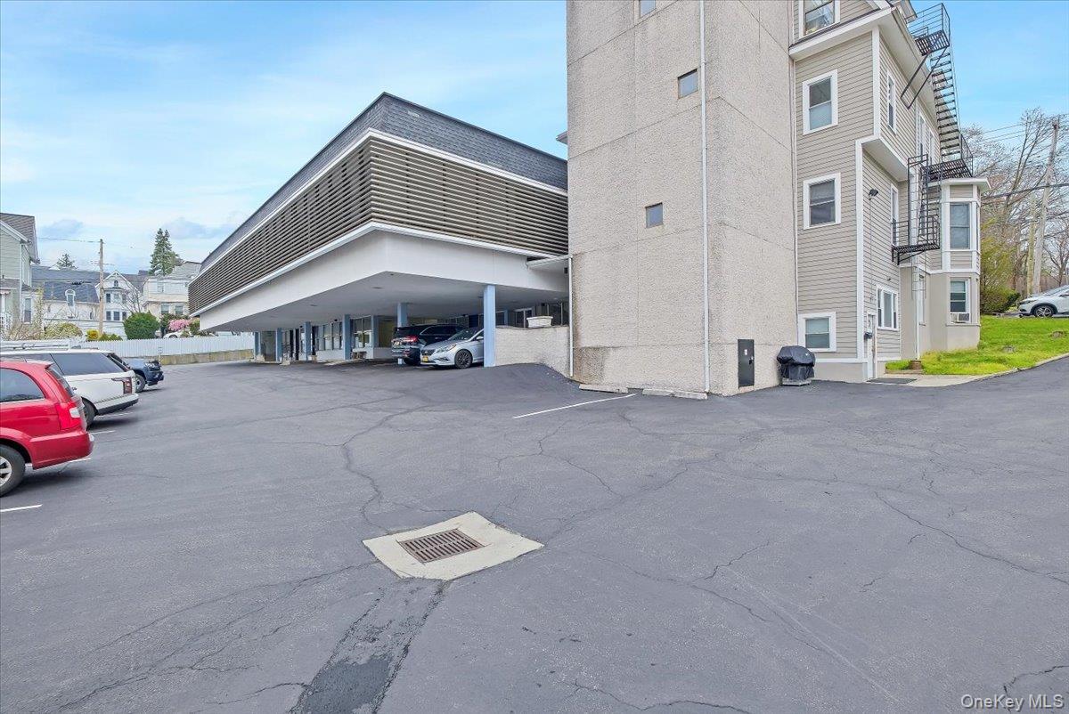 #13 photo, 100 S Highland, Ossining , NY 10562