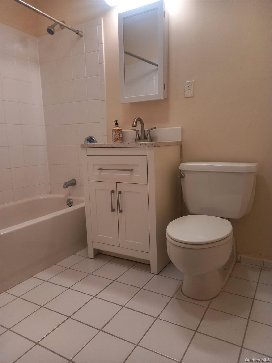 #13 photo, 7914 Rockaway Beach Boulevard, Rockaway Beach , NY 11693