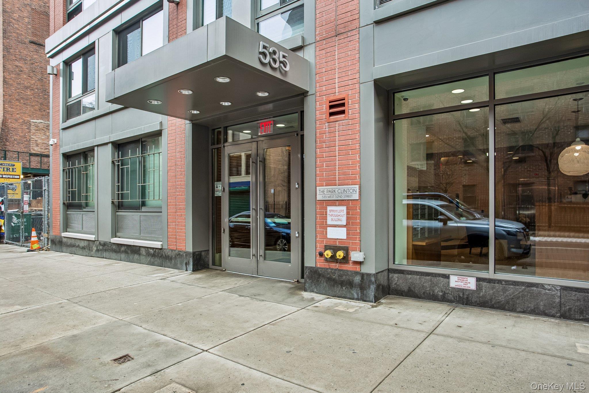 #1 photo, 535 W 52nd Street, New York (Manhattan) , NY 10019