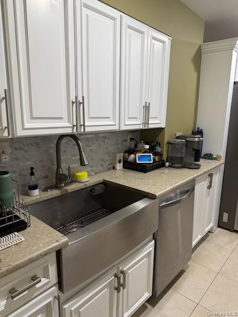 #4 photo, 145-53 225th Street, कुईंस Springfield Gardens , NY 11413