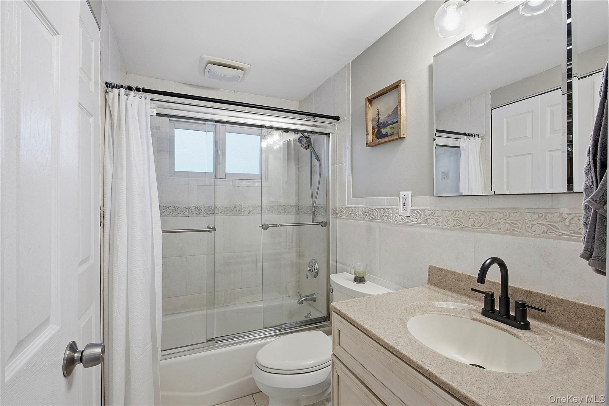 #10 photo, 7 Woodbrook Drive, Ridge , NY 11961