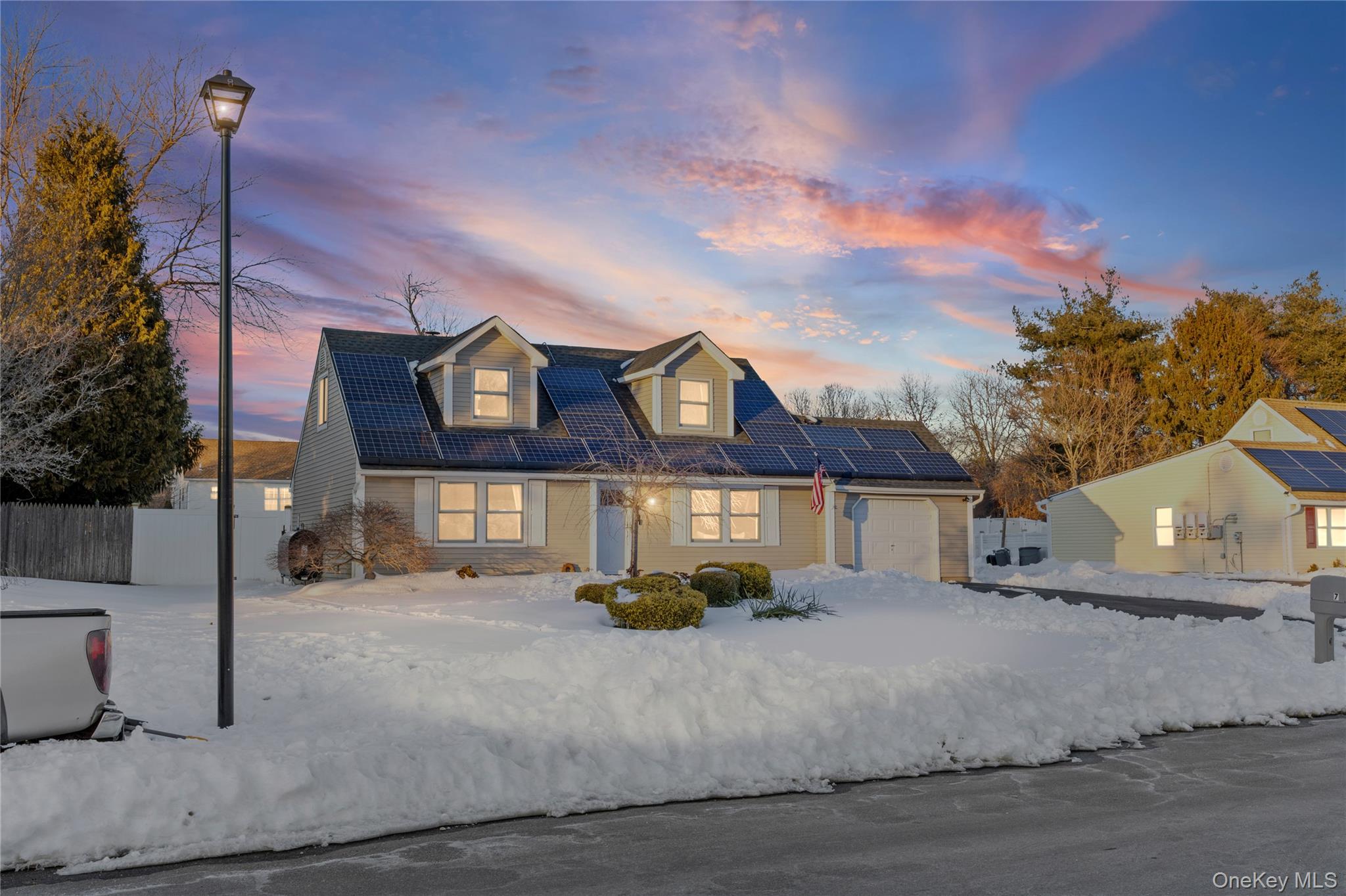 #2 photo, 7 Woodbrook Drive, Ridge , NY 11961