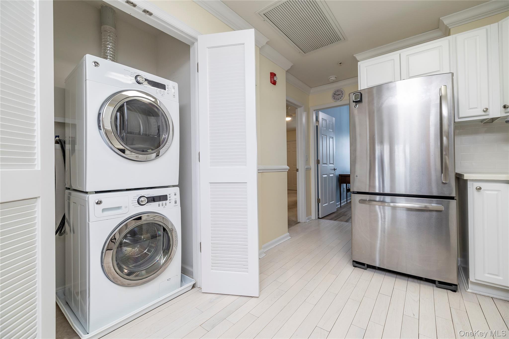 #11 photo, 418 Willow Lane, 长岛 Valley Stream , NY 11580