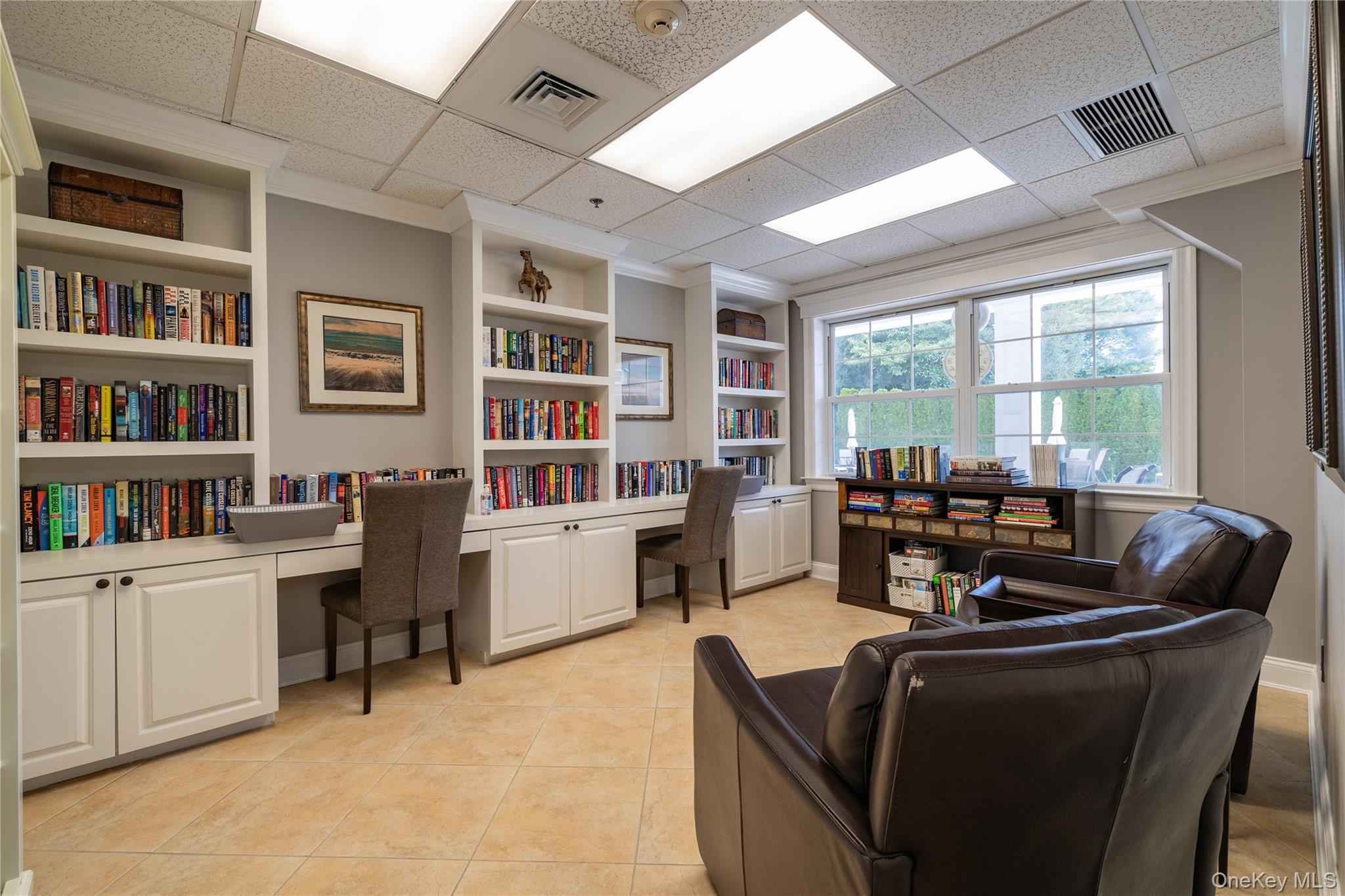 #19 photo, 418 Willow Lane, 长岛 Valley Stream , NY 11580