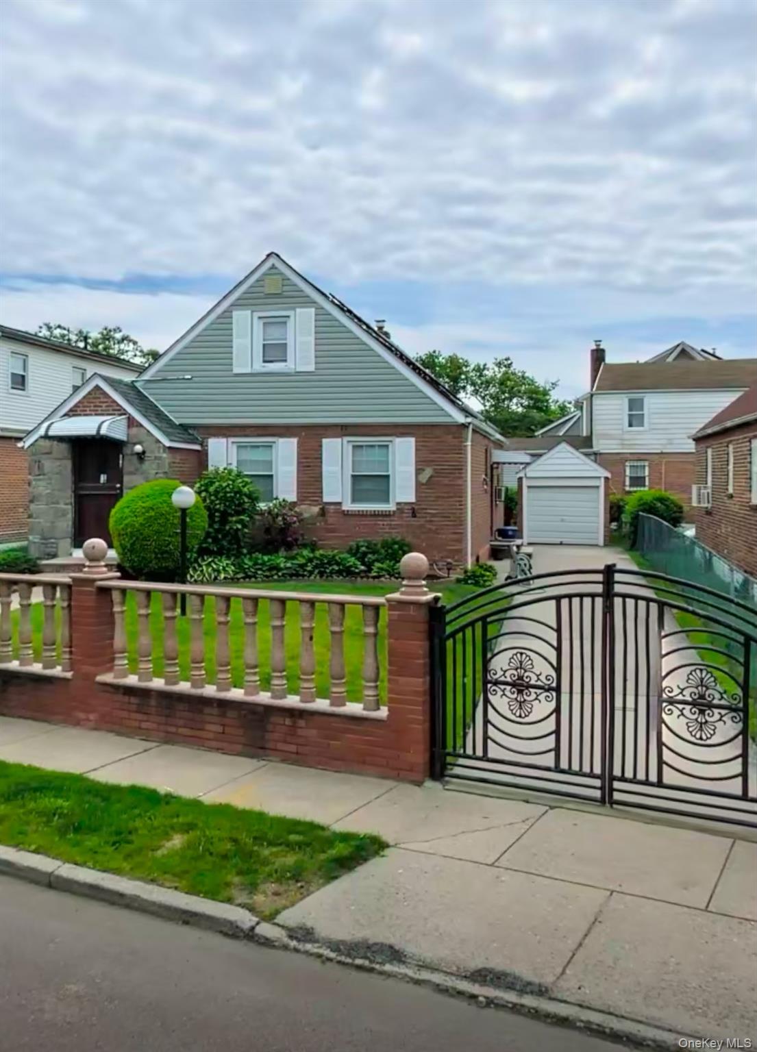 #1 photo, 18608 Brinkerhoff Avenue, 皇后區 Saint Albans , NY 11412