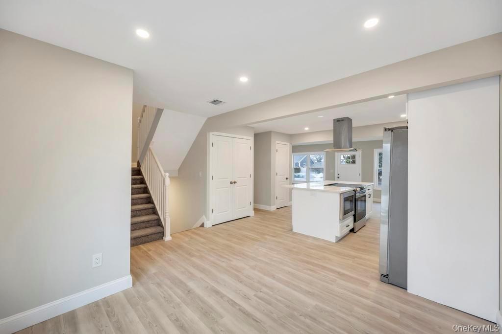 #12 photo, 52 Halycon Road, Lindenhurst , NY 11757